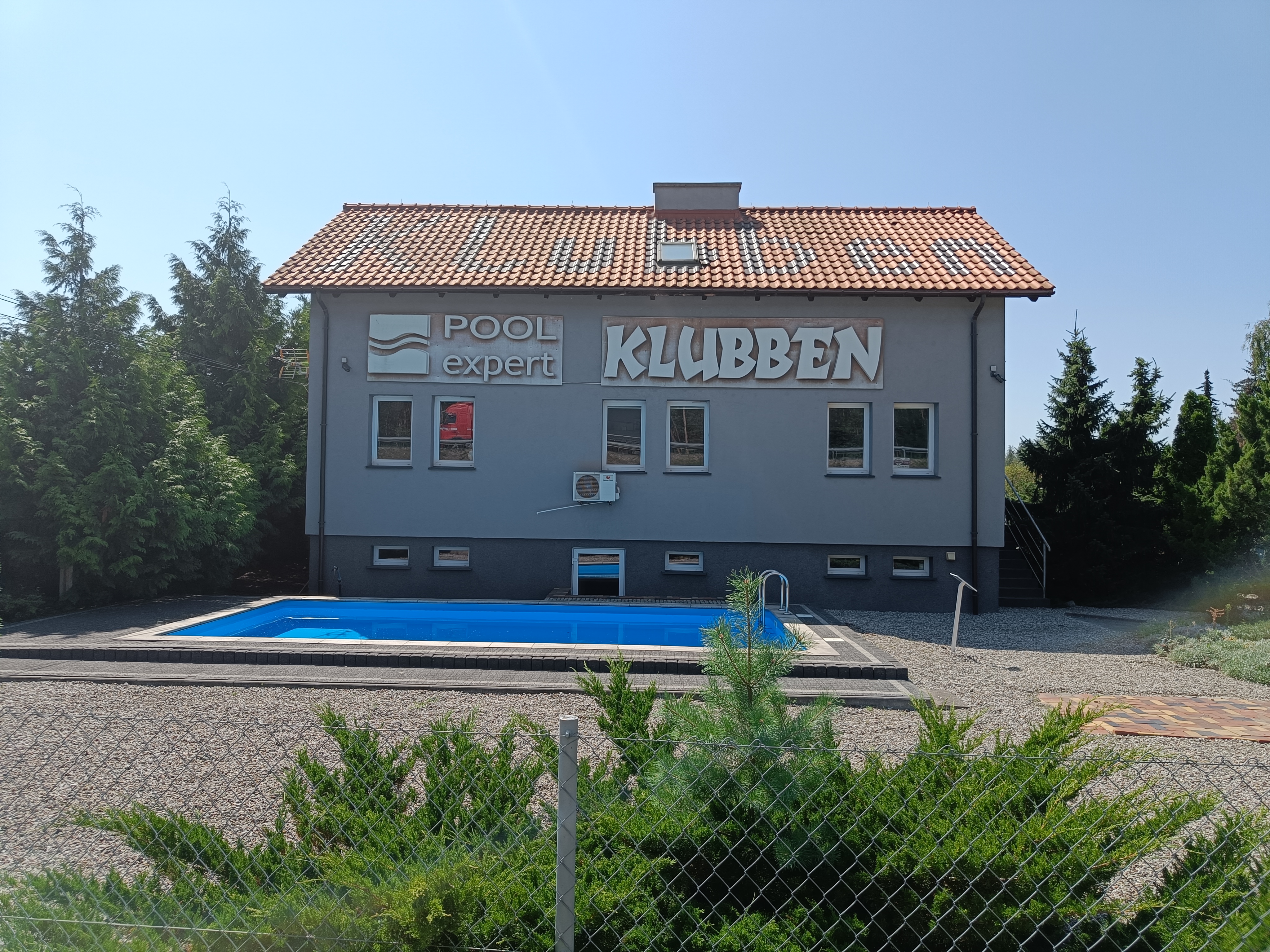 Zespół Klubben Polska z medalami podczas Enea Bydgoszcz Triathlon